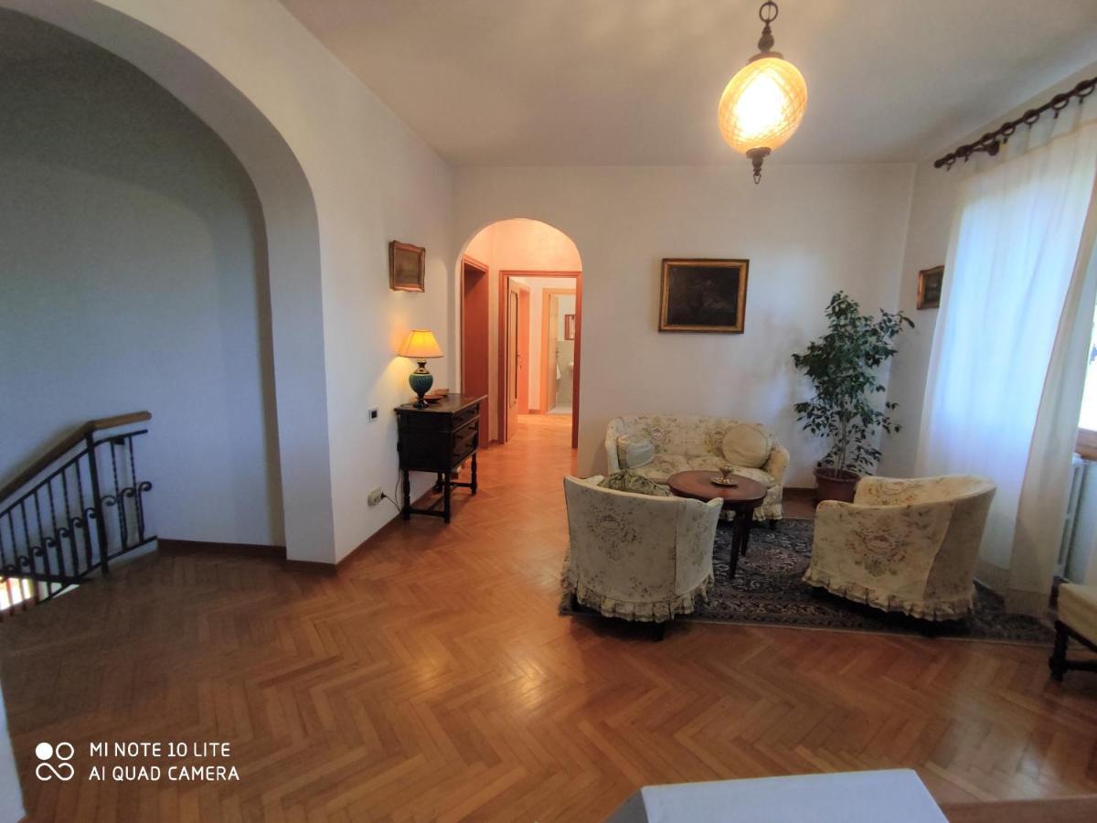 Hostal Da Ronald ... A Pian Del Papa Pratovecchio Exterior foto